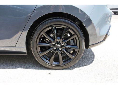 Certified 2023 MAZDA MAZDA3 s AWD/4WD image 30