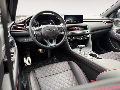 Used 2025 Genesis G70 3.3T Advanced w/ Sport Prestige Package image 15