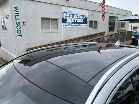 Used 2021 INFINITI QX50 Luxe w/ Cargo Package image 12