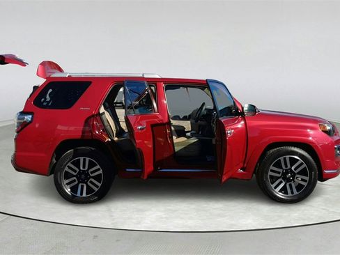 Used 2014 Toyota 4Runner Limited image 14