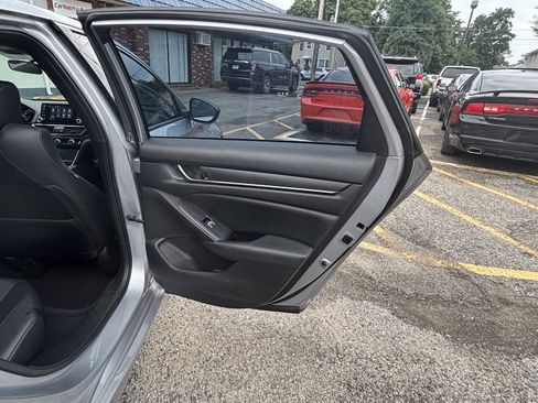 Used 2021 Honda Accord Sport image 20