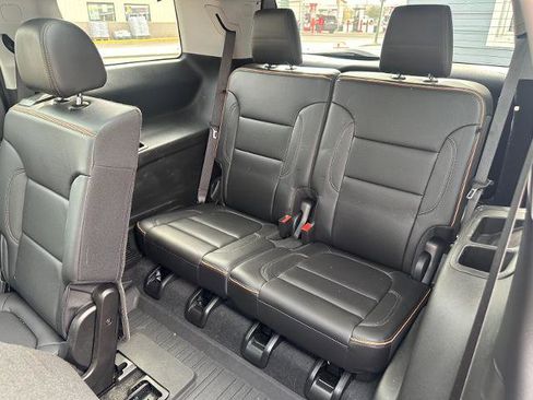 Used 2023 GMC Acadia AT4 w/ Technology Package AWD/4WD image 24