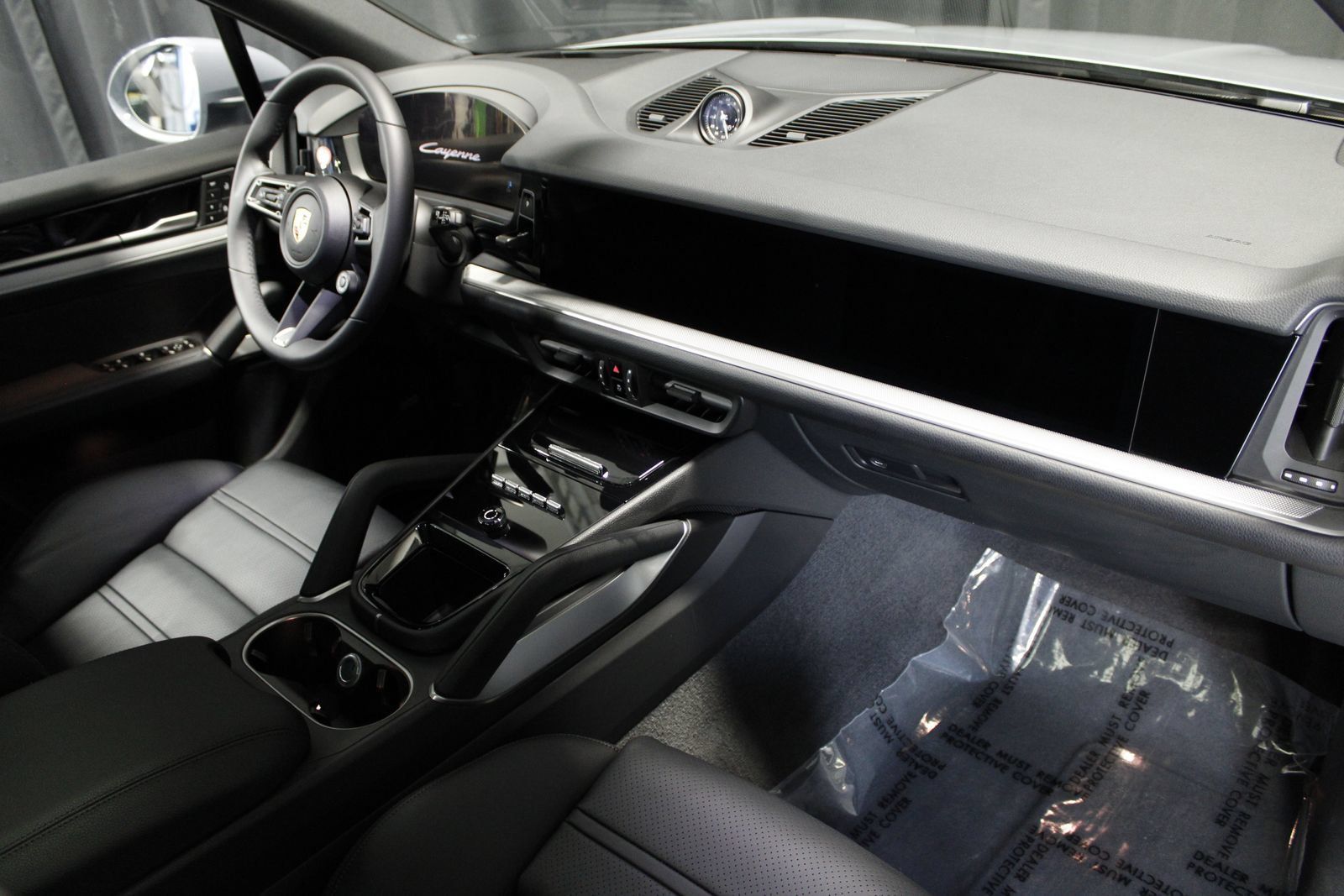 Certified 2026 Porsche Cayenne E-Hybrid AWD/4WD image 31