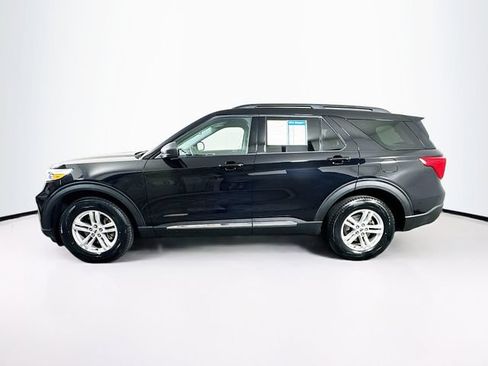 Certified 2023 Ford Explorer XLT w/ Equipment Group 202A AWD/4WD image 6