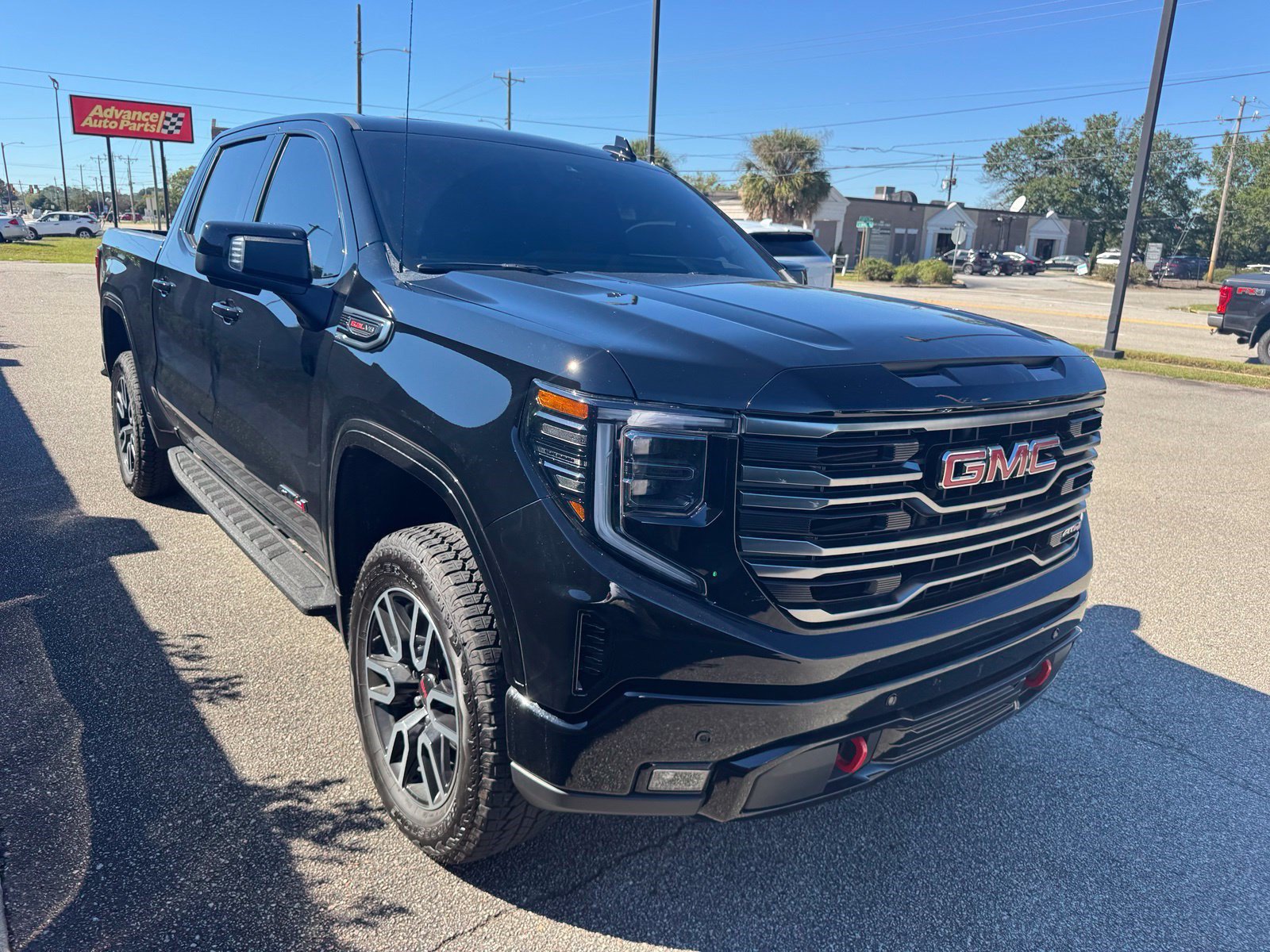 Certified 2026 GMC Sierra 1500 AT4 w/ AT4 Premium Package AWD/4WD image 10