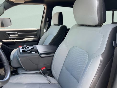 Used 2024 RAM 1500 Big Horn AWD/4WD image 23