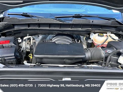 Used 2023 GMC Sierra 1500 Elevation w/ Elevation Premium Package AWD/4WD image 9