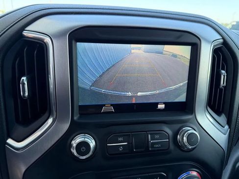 Used 2021 GMC Sierra 1500 Elevation w/ LPO, Elevation Black Package AWD/4WD image 16