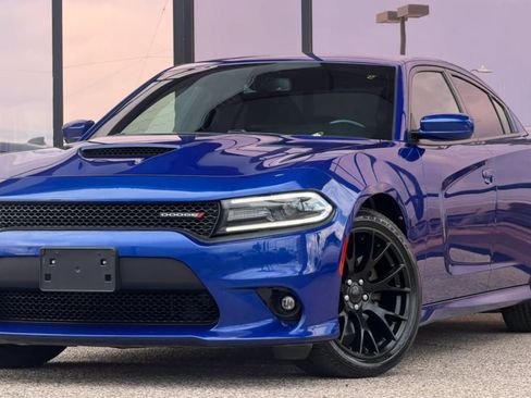 Used 2020 Dodge Charger GT w/ Plus Group RWD image 2