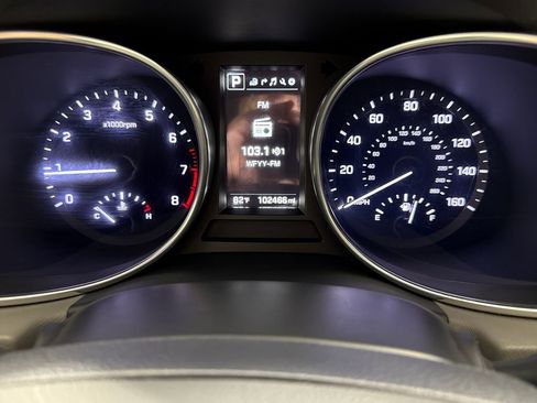 Used 2017 Hyundai Santa Fe Sport w/ Cargo Package FWD image 15