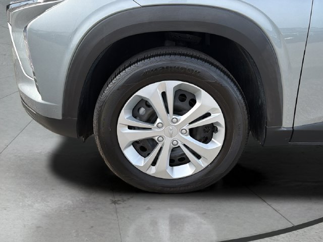 Certified 2024 Chevrolet Trax LS FWD image 26