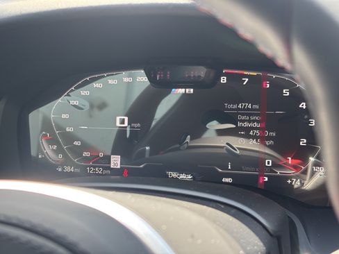 Used 2025 BMW M8 Competition AWD/4WD image 9