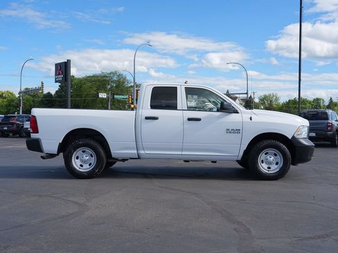 Used 2016 RAM 1500 Tradesman w/ Popular Equipment Group AWD/4WD image 2