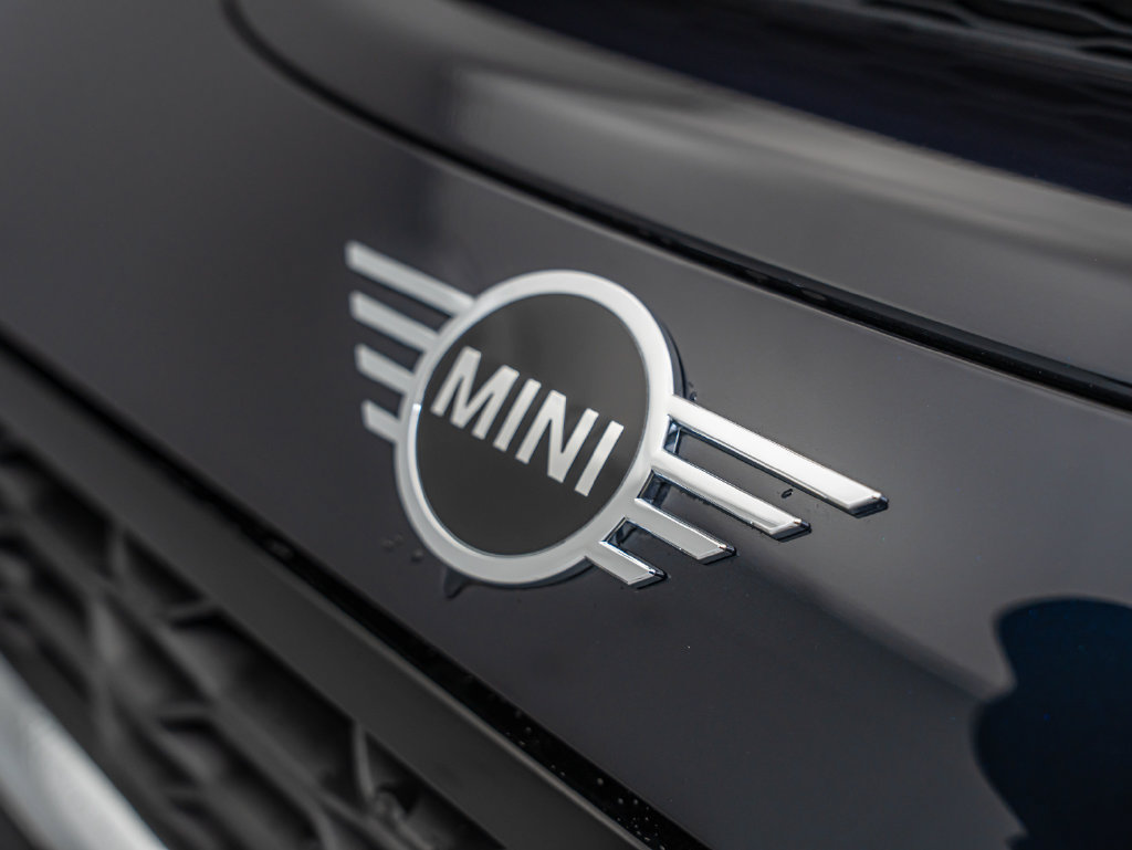 Used 2021 MINI Cooper S FWD image 3