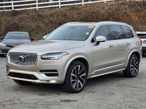 Used 2024 Volvo XC90 B6 Plus w/ Protection Package Premier image 2