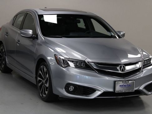 Used 2017 Acura ILX w/ Technology Plus & A-SPEC image 2