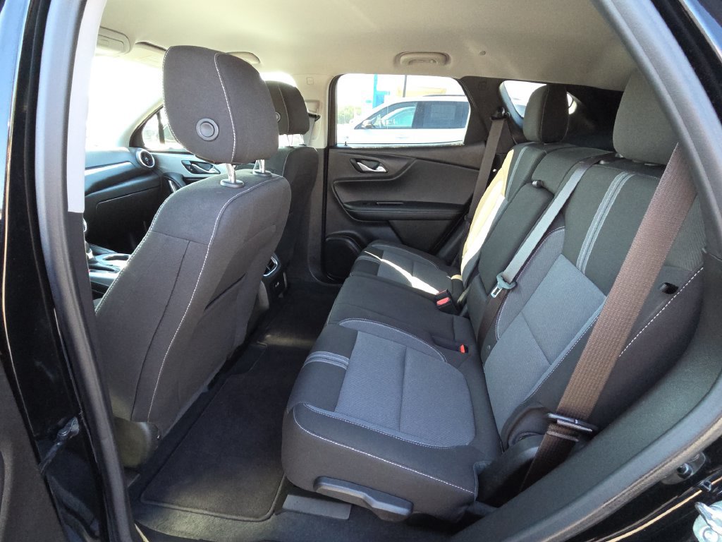 Used 2024 Chevrolet Blazer LT w/ Convenience Package FWD image 28