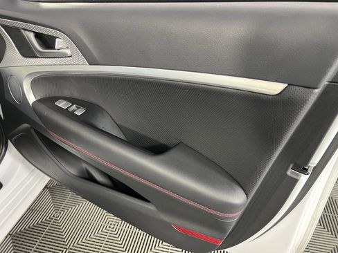 Used 2023 Genesis G70 2.0T w/ Sport Prestige Package image 35