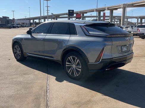 Used 2024 Cadillac Lyriq Luxury image 6