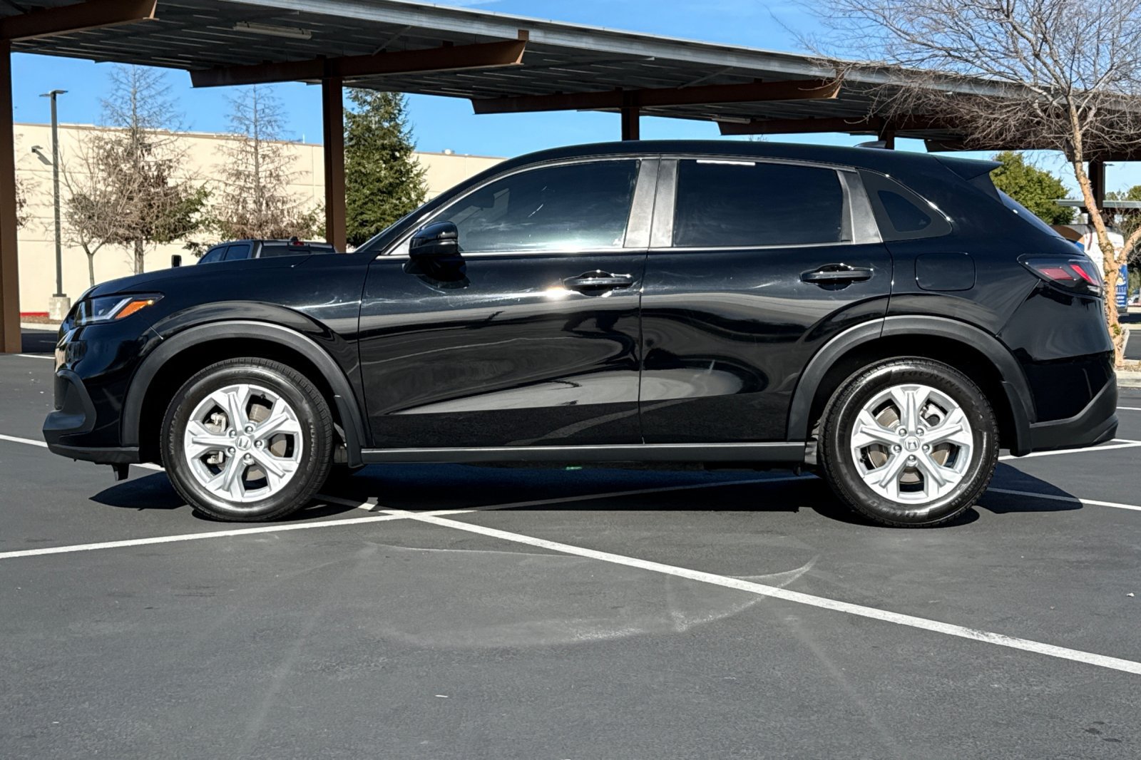 Used 2024 Honda HR-V LX image 14