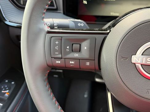 New 2026 Nissan Kicks SR FWD image 27