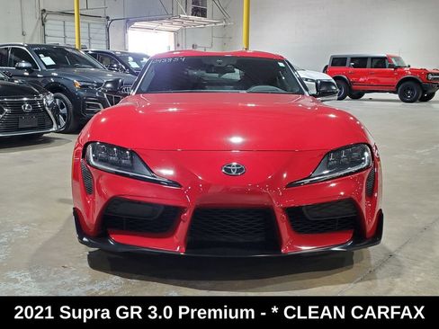 Used 2021 Toyota Supra Premium w/ Driver Assist Package RWD image 2