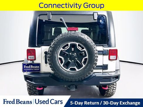 Used 2016 Jeep Wrangler Unlimited Rubicon image 8