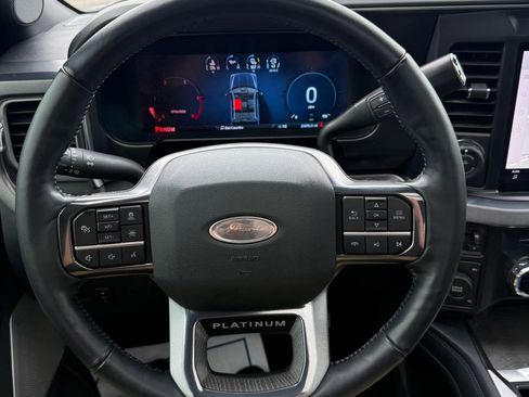 Used 2025 Ford F250 Platinum AWD/4WD image 13