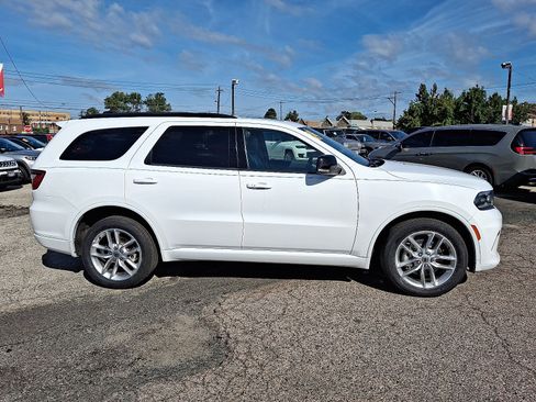 Used 2024 Dodge Durango GT image 7