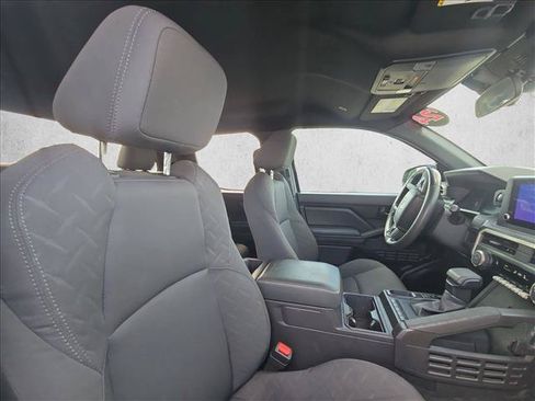 Used 2024 Toyota Tacoma SR RWD image 18