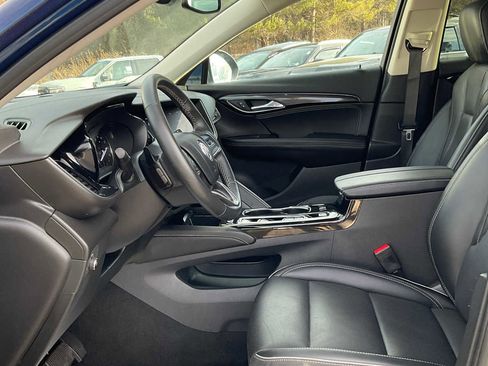 Used 2023 Buick Envision Essence image 18