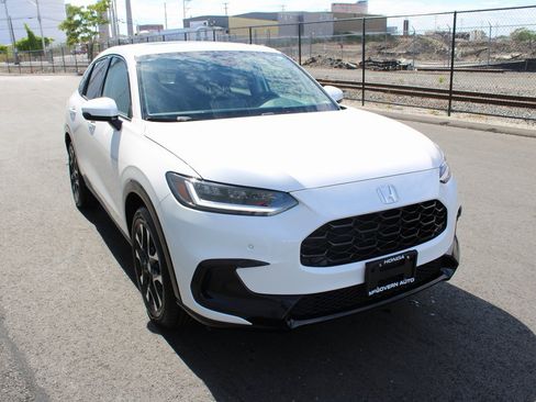 New 2026 Honda HR-V EX-L image 4