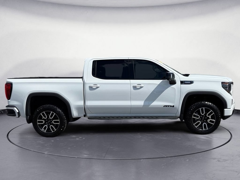 Used 2026 GMC Sierra 1500 AT4 w/ AT4 Premium Package AWD/4WD image 8