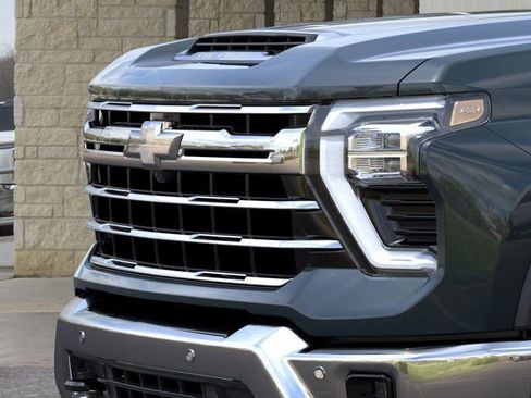 New 2026 Chevrolet Silverado 3500 LTZ w/ LTZ Plus Package AWD/4WD image 13