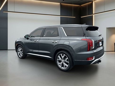Used 2022 Hyundai Palisade SEL w/ 8P Bench Seat Package AWD/4WD image 3