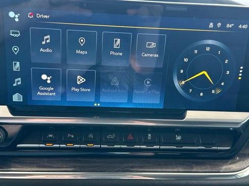 Used 2023 Chevrolet Silverado 1500 LTZ w/ LTZ Premium Package AWD/4WD image 40