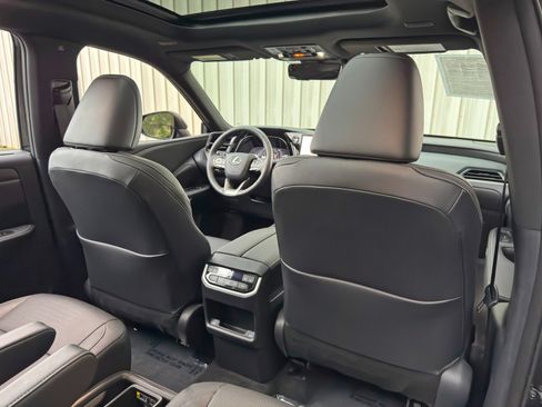 Used 2024 Lexus TX 350 AWD w/ Captains Chair Package image 38