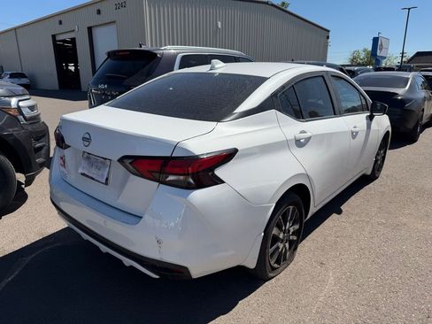 Used 2025 Nissan Versa SV w/ Trunk Package image 2