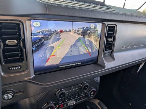 New 2025 Ford Bronco Badlands AWD/4WD image 13