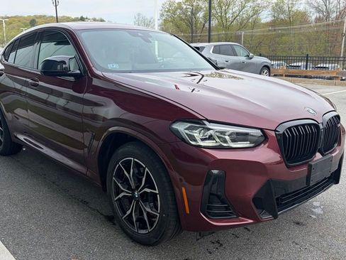 Certified 2023 BMW X4 M40i w/ Premium Package AWD/4WD image 4