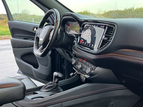 Used 2024 Dodge Durango GT image 29