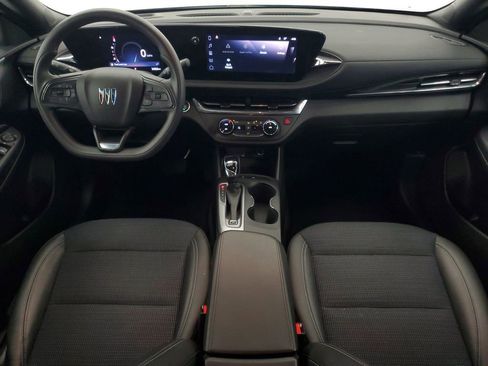 Used 2025 Buick Envista Preferred image 15