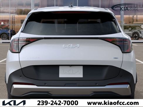 New 2026 Kia Sportage LX image 13