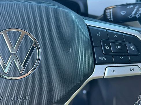 Certified 2021 Volkswagen Atlas SE image 20