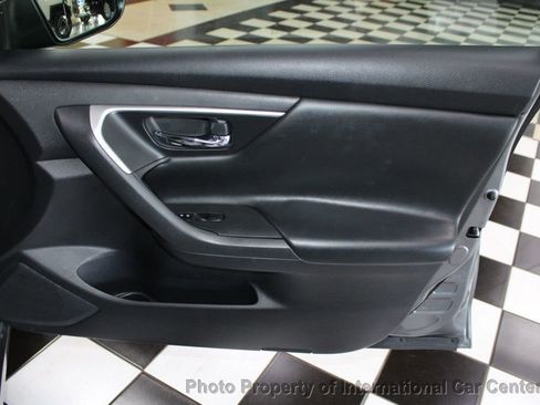 Used 2016 Nissan Altima 2.5 S w/ Power Driver Seat Package image 25
