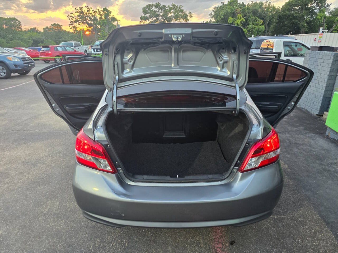 Used 2018 Mitsubishi Mirage G4 ES FWD image 38