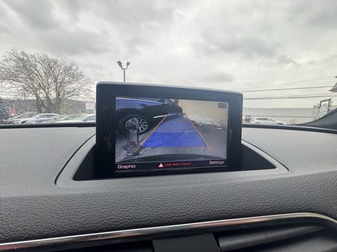 Used 2016 Audi Q3 2.0T Prestige image 31