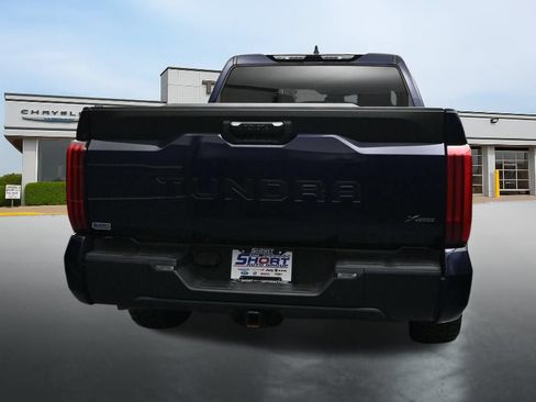 Used 2022 Toyota Tundra SR5 w/ Convenience Package RWD image 4