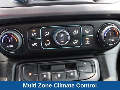 Used 2023 GMC Acadia AT4 w/ Technology Package image 9