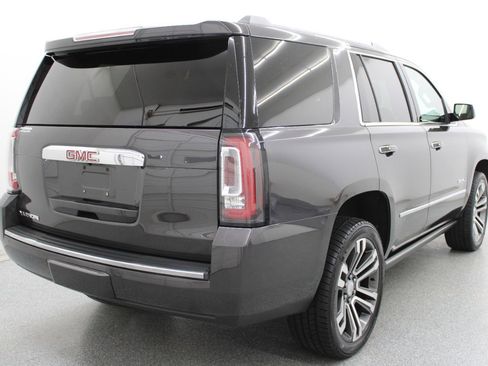 Used 2017 GMC Yukon Denali w/ Open Road Package AWD/4WD image 5